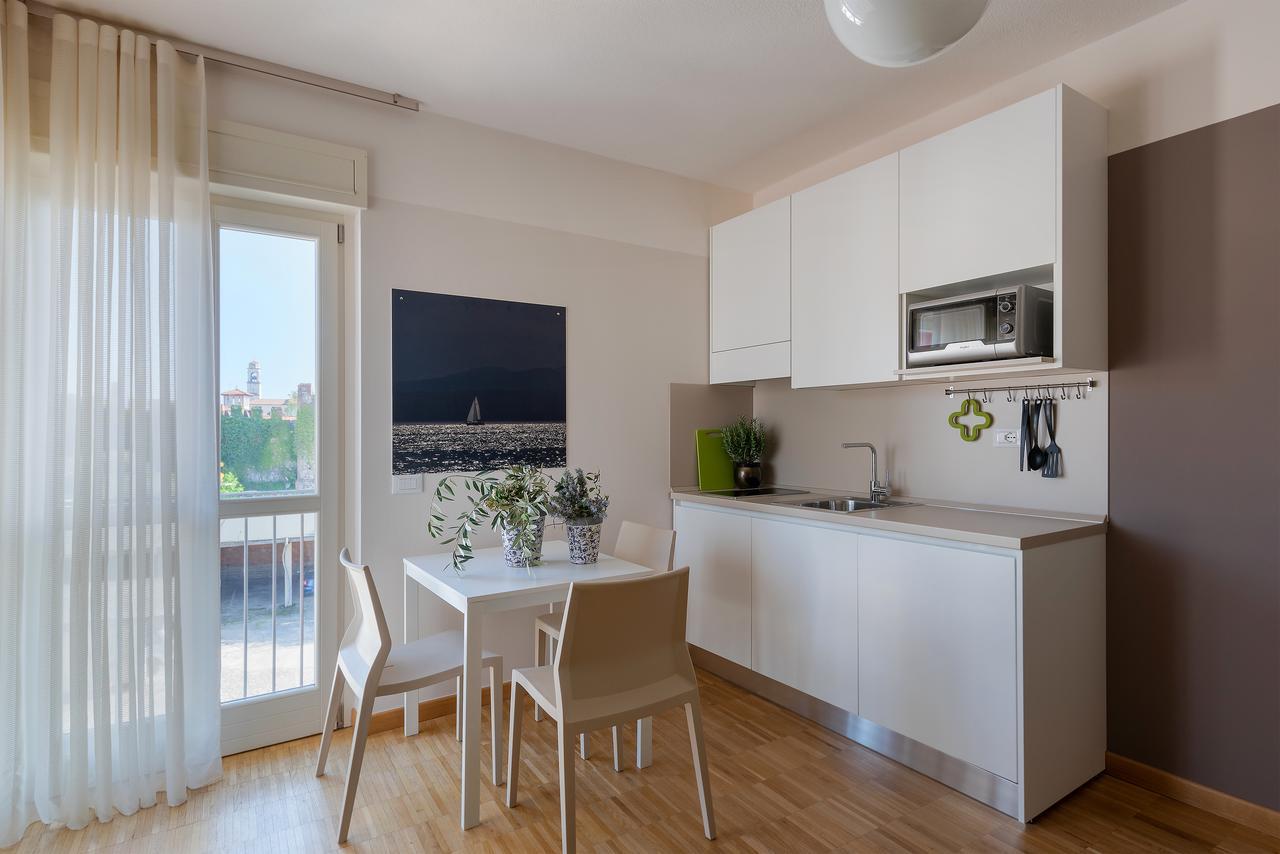 Vialeromadodici Rooms & Apartments Лацизе Екстер'єр фото