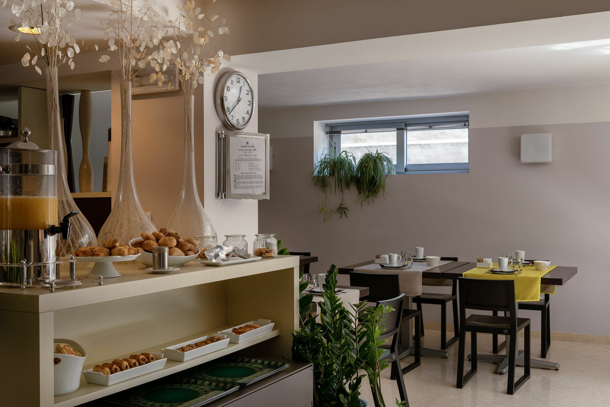Vialeromadodici Rooms & Apartments Лацизе Екстер'єр фото