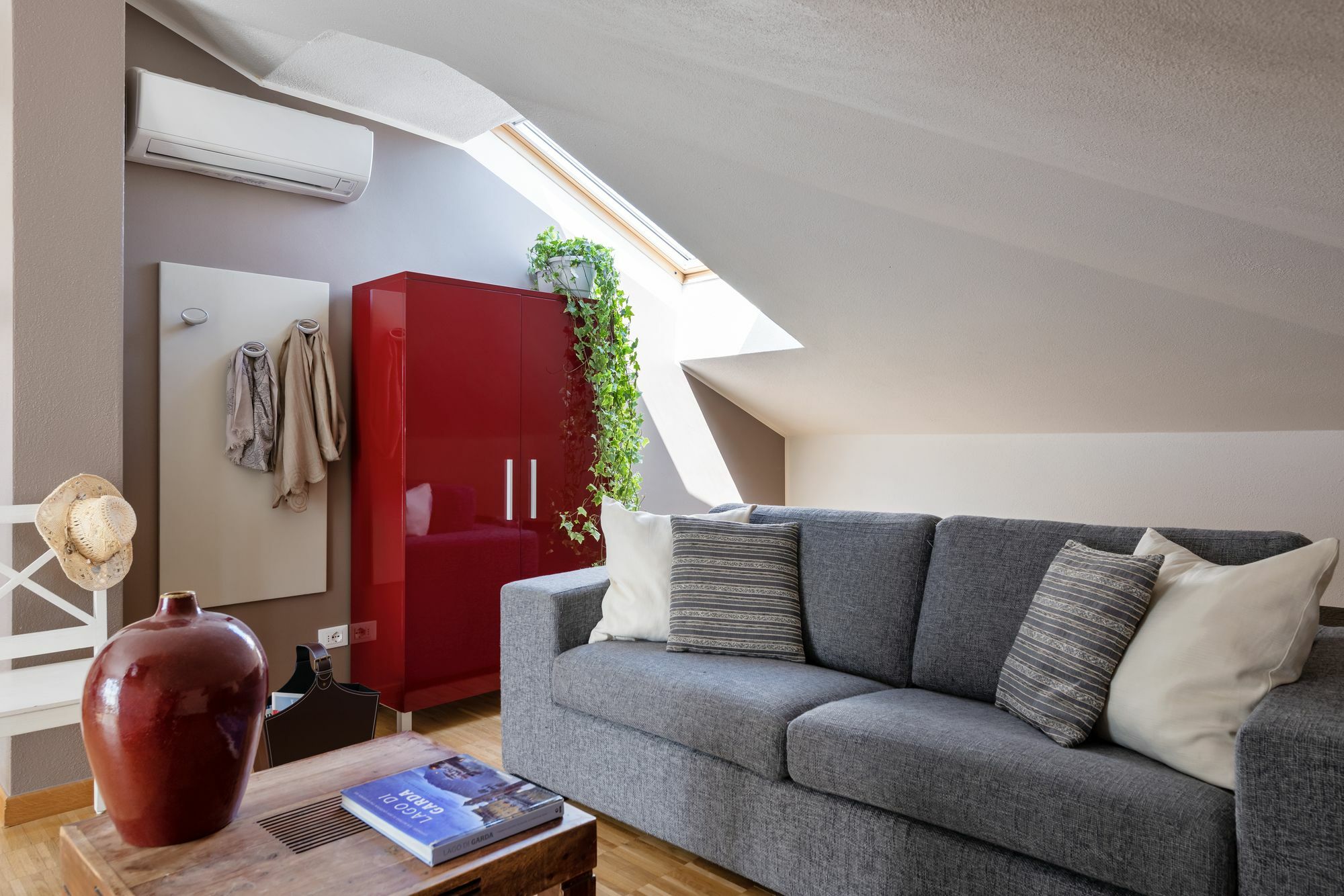 Vialeromadodici Rooms & Apartments Лацизе Екстер'єр фото
